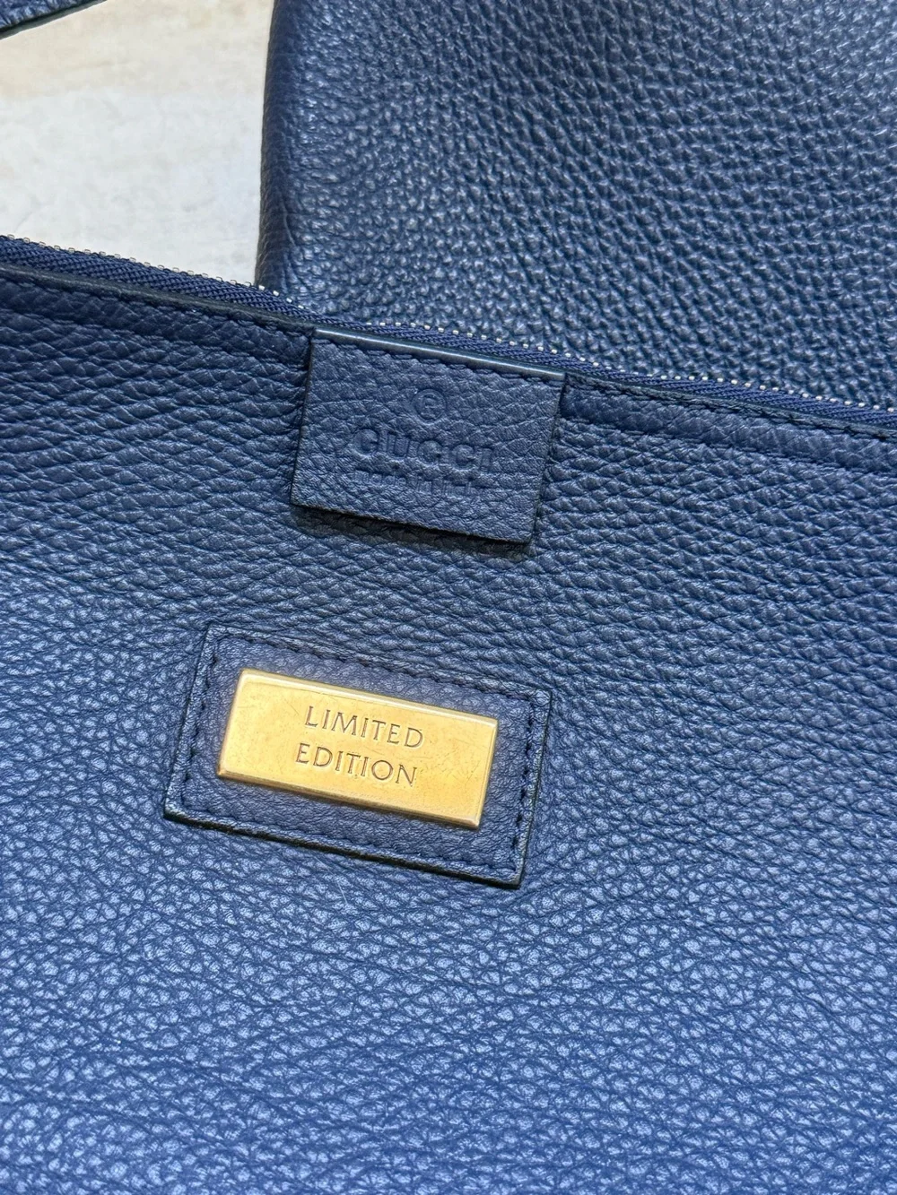 Gucci Limited Edition Soft Jackie Large Hobo Bag – Blue Pebbled Leather